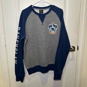 NWOT Universal Studios Harry Potter Hogwarts Ravenclaw Crewneck Unisex Sweater